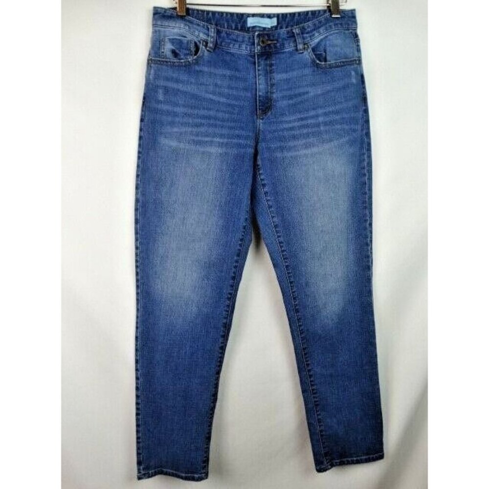 L.L. Bean Signature Women's Jeans Size 6 Distressed Straight Denim Jean Pant